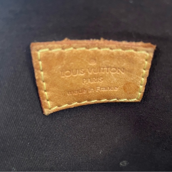 SALE!! Louis Vuitton Amarante GM Vernis Alma Bag - Picture 12 of 14